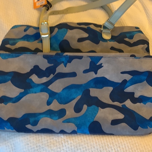 Brics unique.  Camo. Perfect shape. Never used - Picture 10 of 12